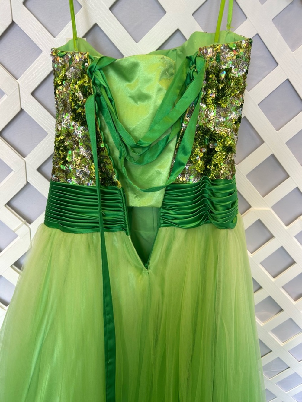 A Formal Affair Green Sequin Strapless Prom Dress XXS Corset Fairy Gown - Picture 7 of 10